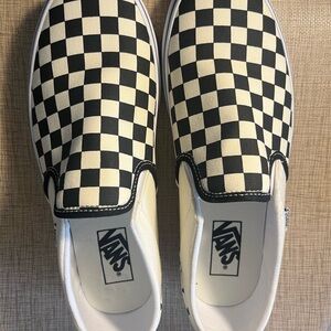 Vans Classic Slip-On Checkerboard Sneakers - Black and White. New without Tags.